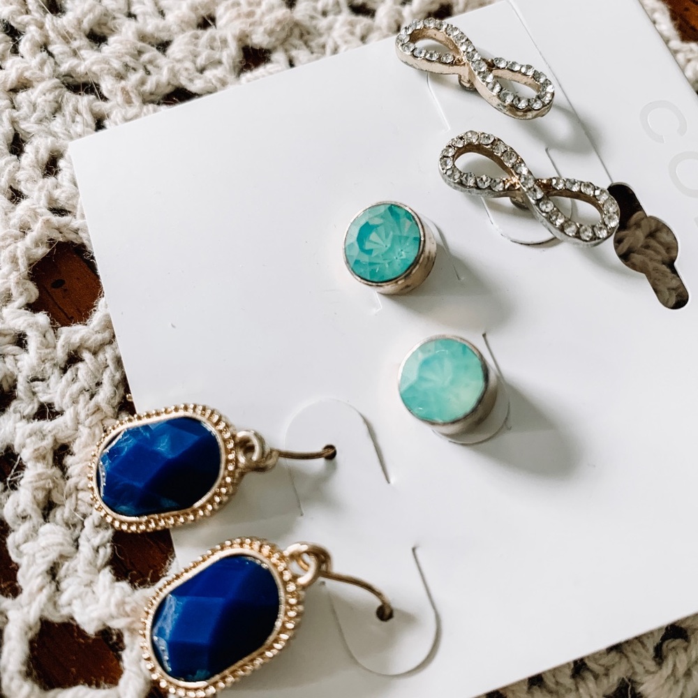 Earring set